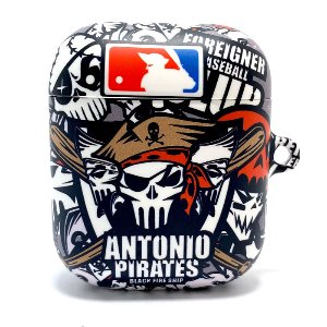 [돌돌컴퍼니] Antonio-Pirate-AirPods-case-01 안토니오 파이럿츠 야구 해적단 외인구단 캐릭터 그래픽 디자인 돌돌 디자이너 에어팟 케이스