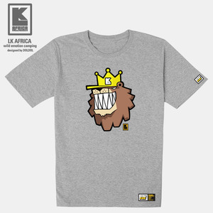 [돌돌컴퍼니] LK AFRICA-T-03 엘케이 아프리카 사자 그래피티 일러스트 캐릭터 디자인 캠핑 티셔츠